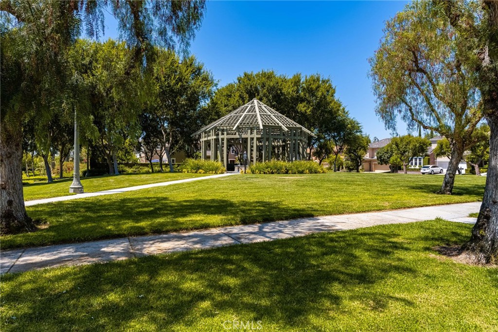 101 Talmadge Property Photo 33