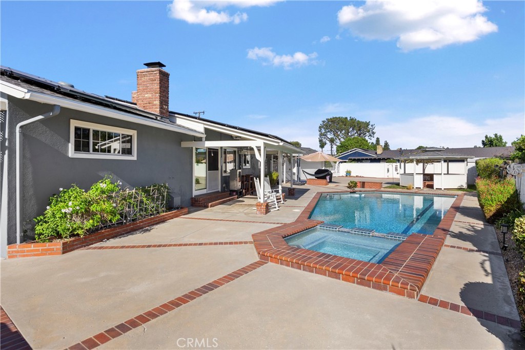 16612 Camille Property Photo 6