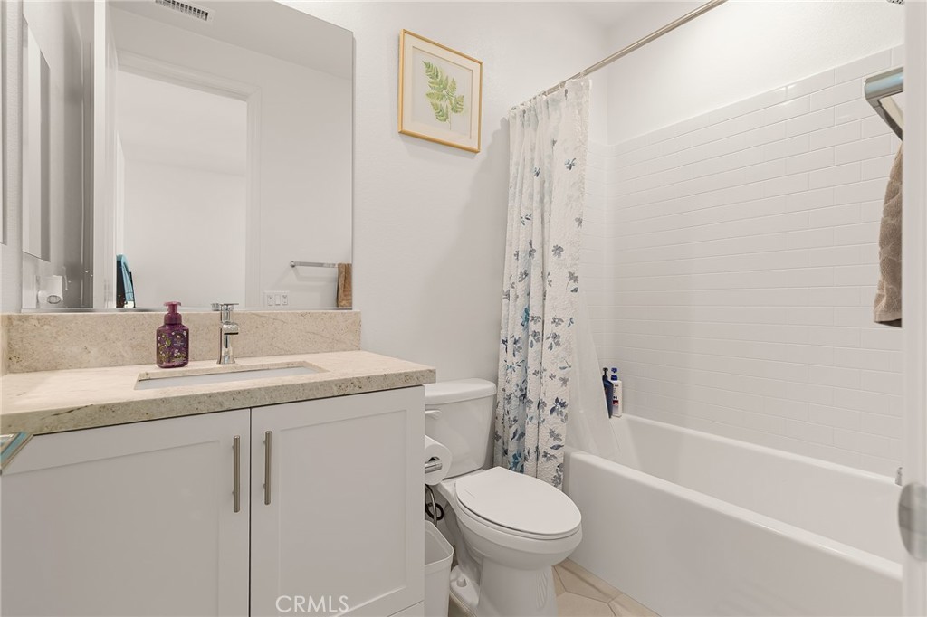 17540 Cameron Lane 102 Property Photo 12