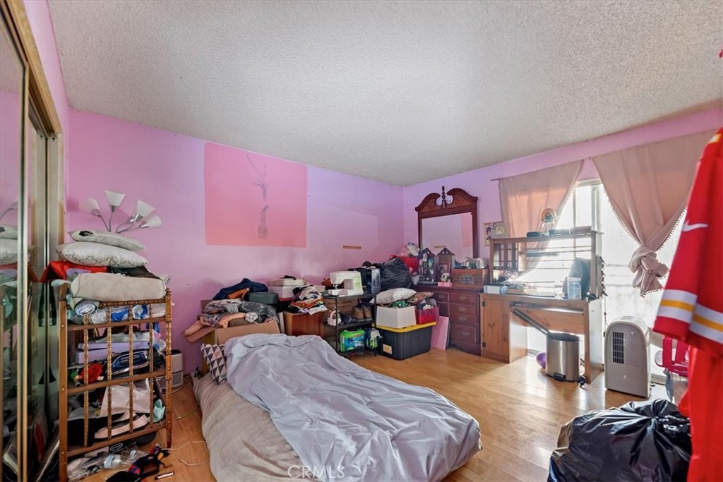 435 Leverett Property Photo 5