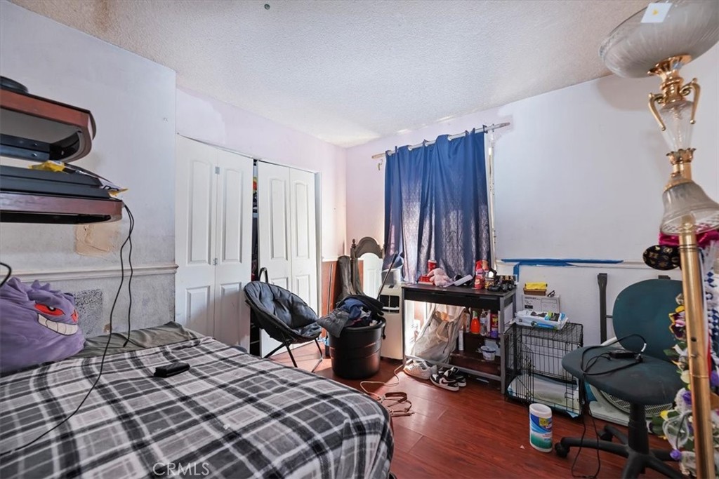 435 Leverett Property Photo 8