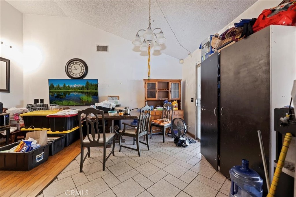 435 Leverett Property Photo 13