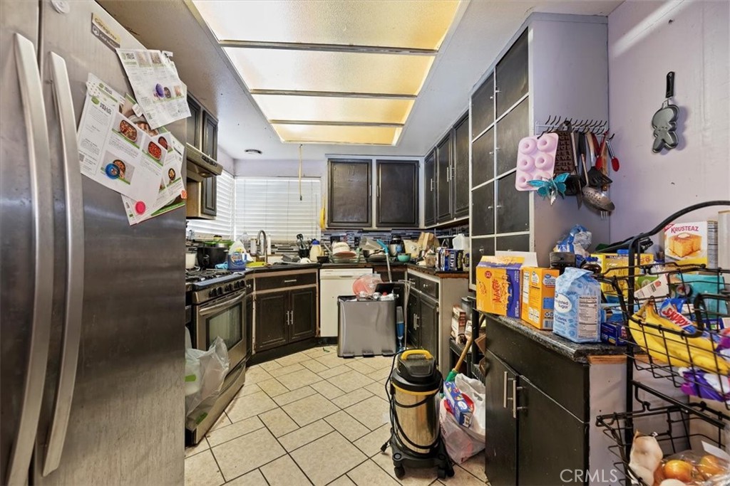 435 Leverett Property Photo 14