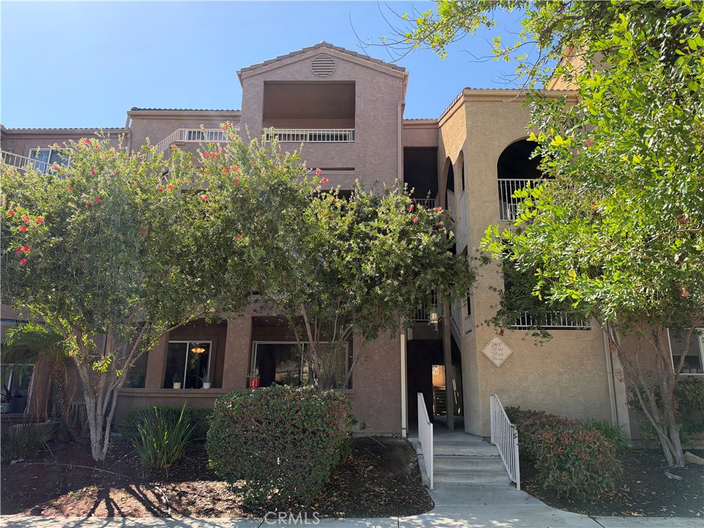 2400 San Gabriel 106 Property Photo 2