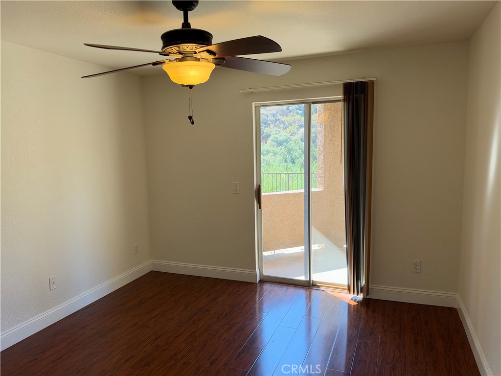 2400 San Gabriel 106 Property Photo 15