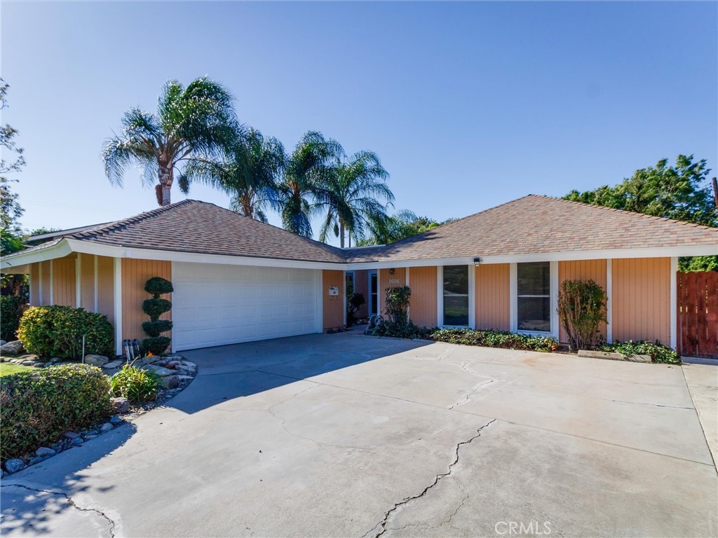 2606 Sherwood Drive