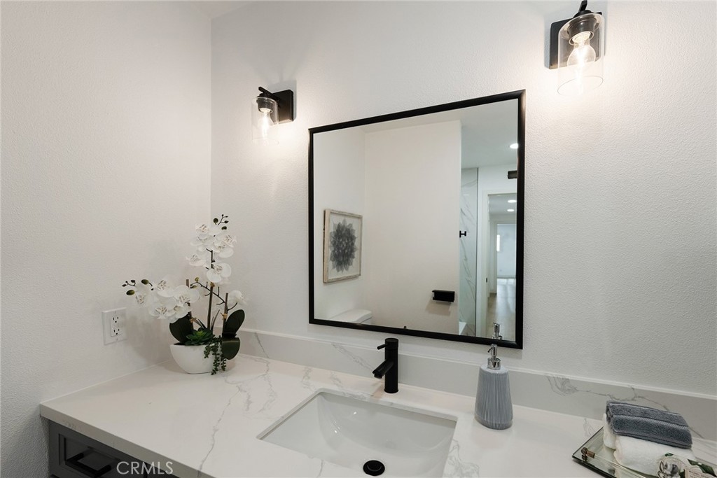 521 W Memory Property Photo 31