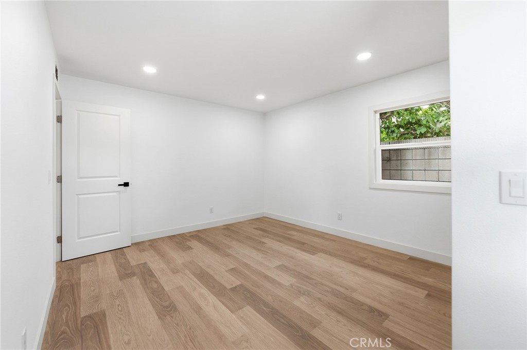 521 W Memory Property Photo 40
