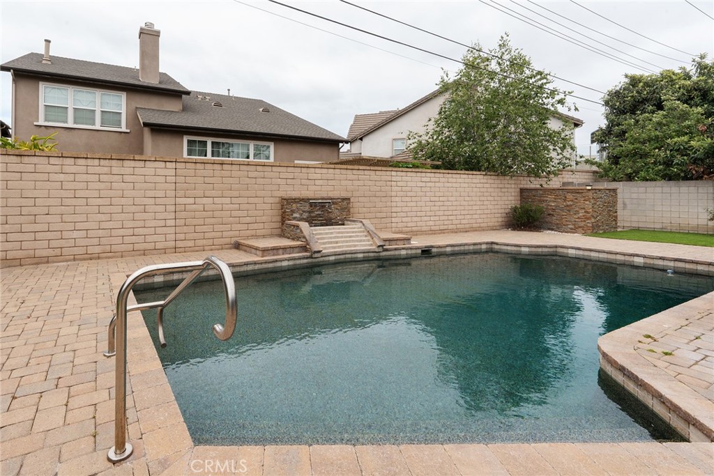 521 W Memory Property Photo 51