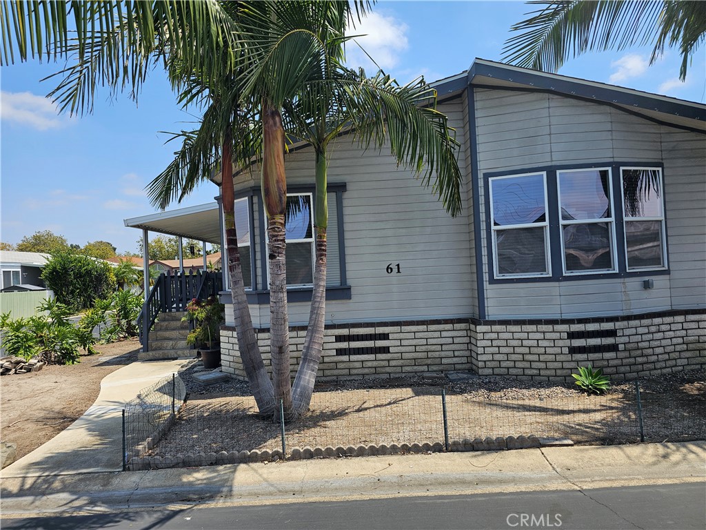 61 Malaga Property Photo 1