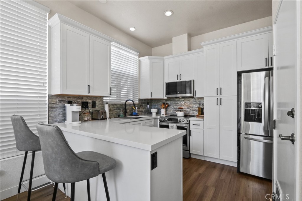 1071 S Volterra Property Photo 15