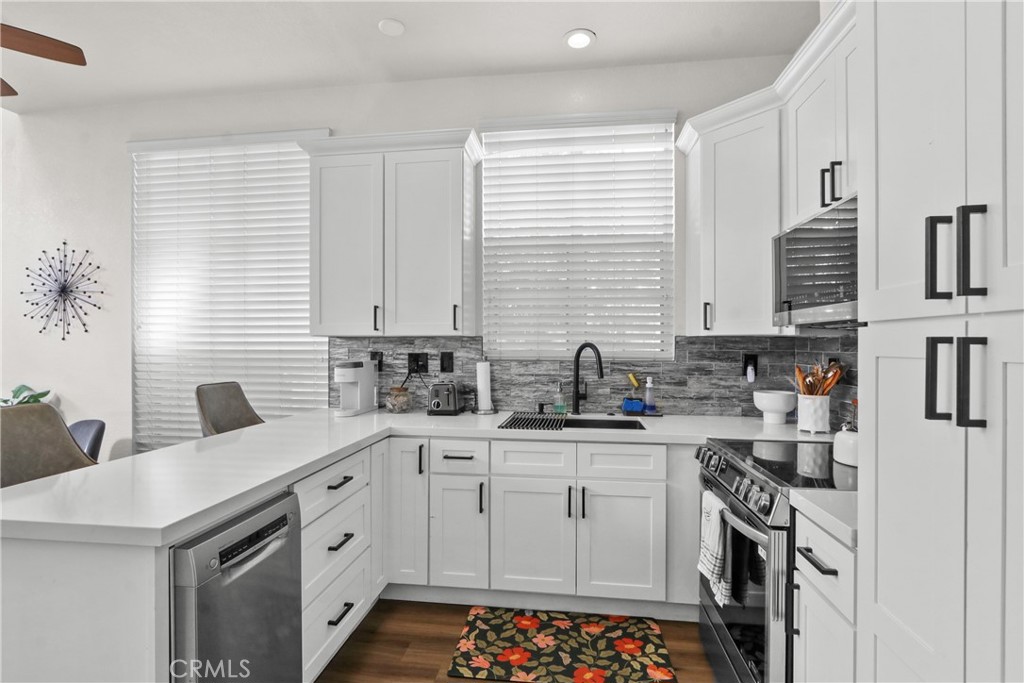 1071 S Volterra Property Photo 17