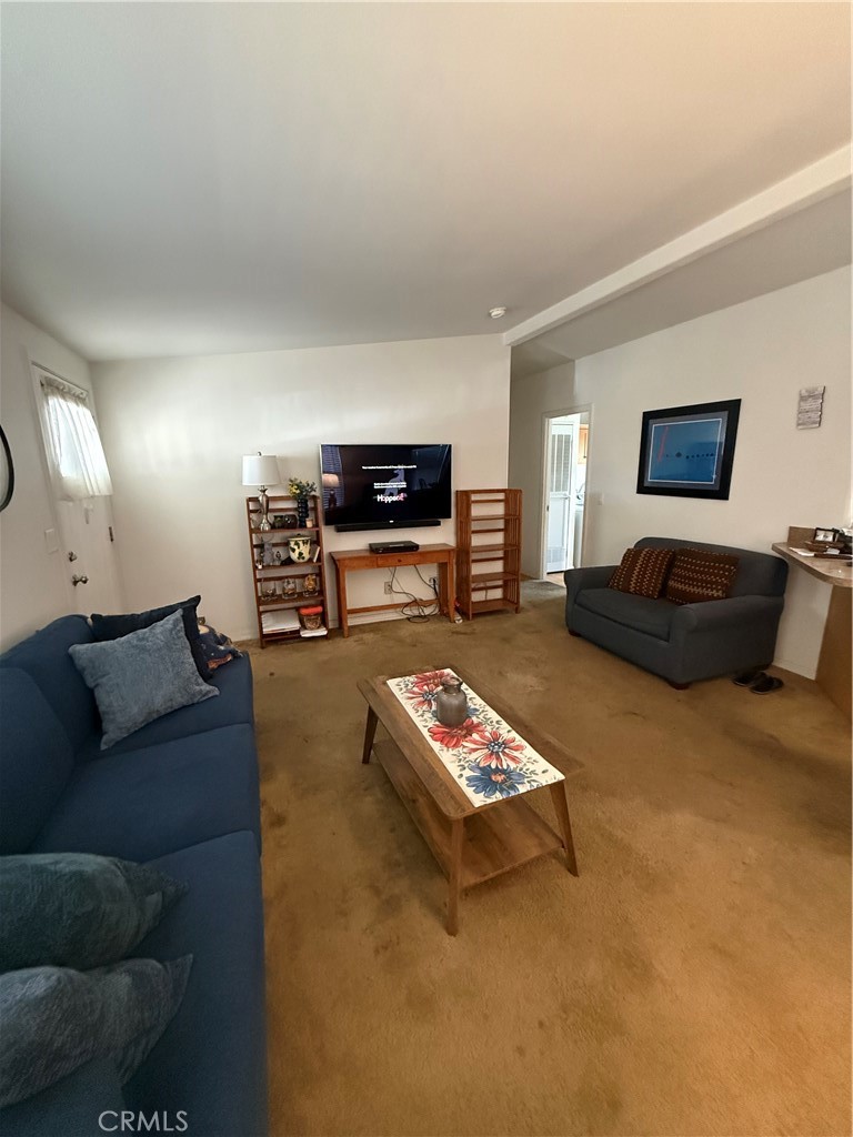 51 Maple Via Property Photo 6