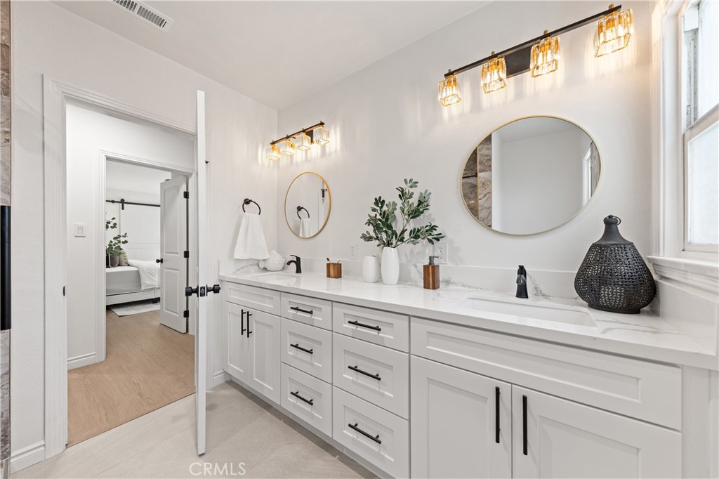 6759 N Golden West Property Photo 49