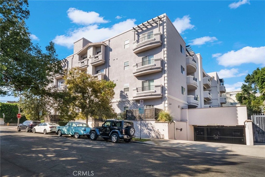 1410 N Curson Avenue 202 Property Photo 25