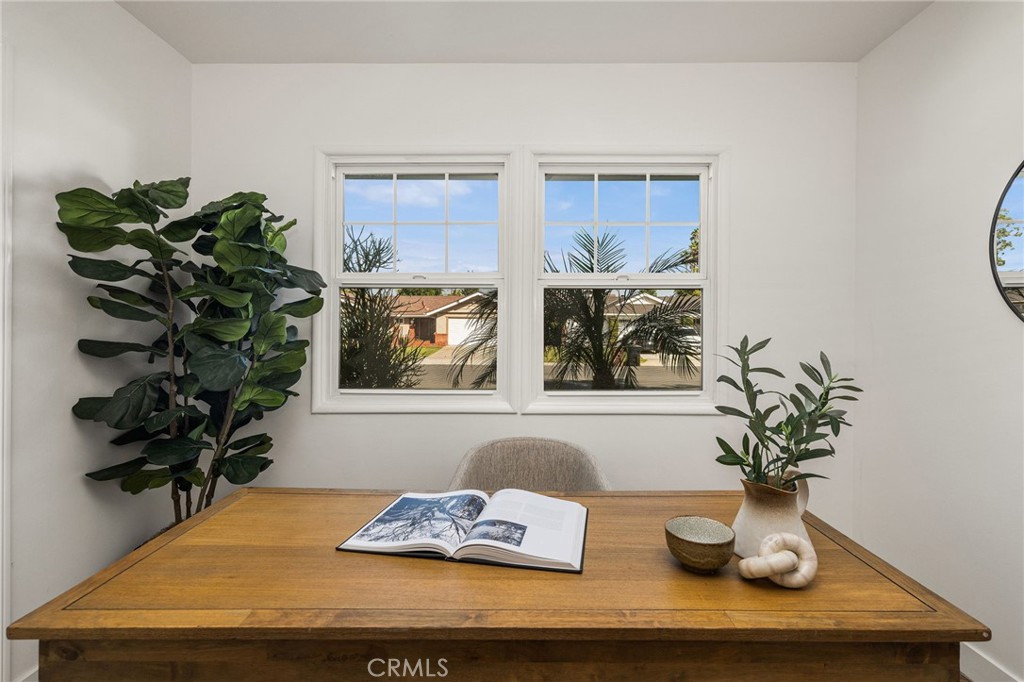 369 S Poinsettia Property Photo 42