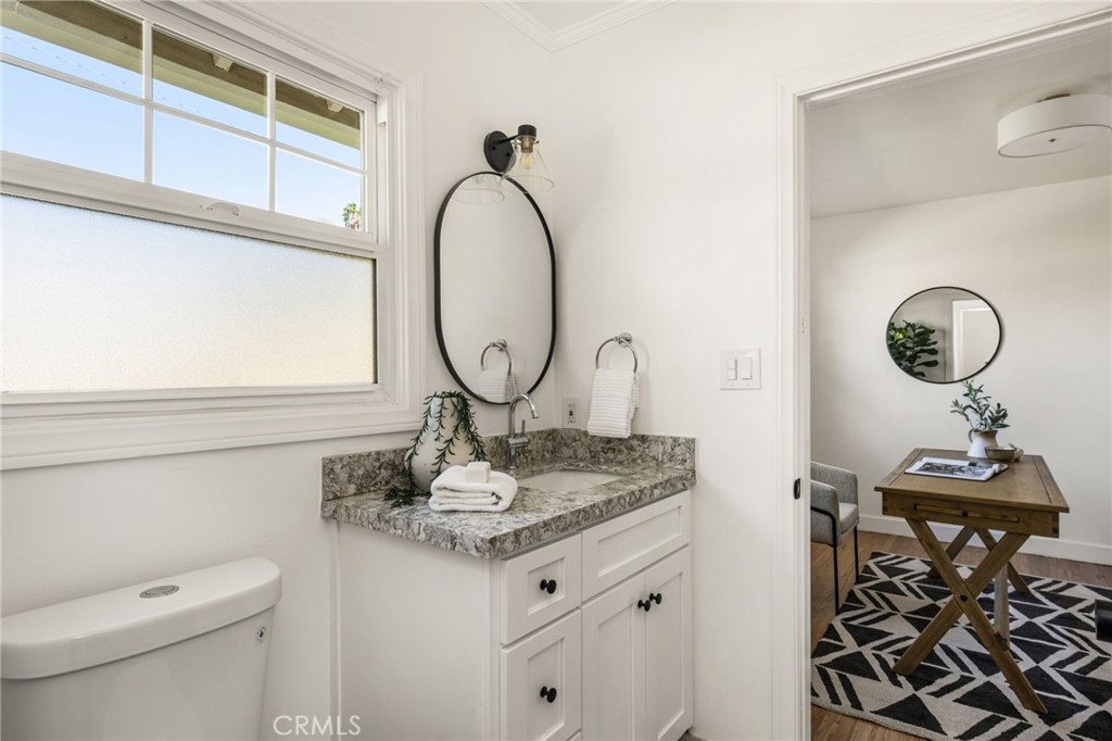 369 S Poinsettia Property Photo 44