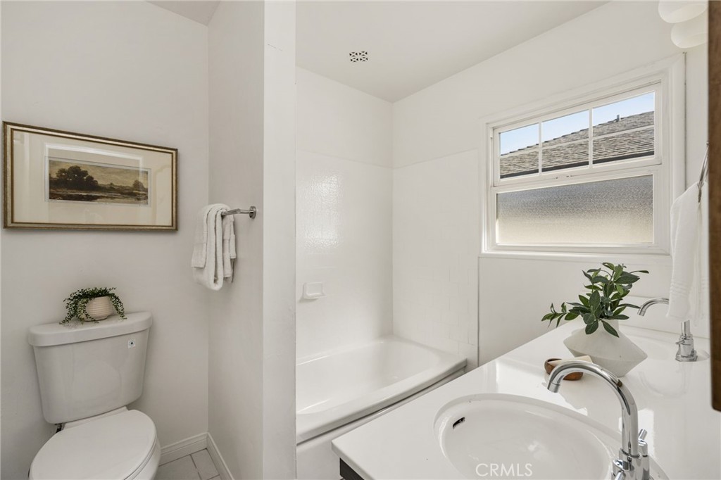 369 S Poinsettia Property Photo 50