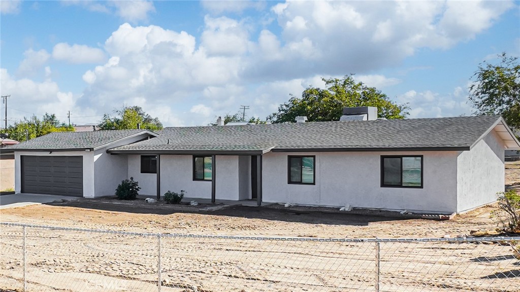 18215 Carob Property Photo 2