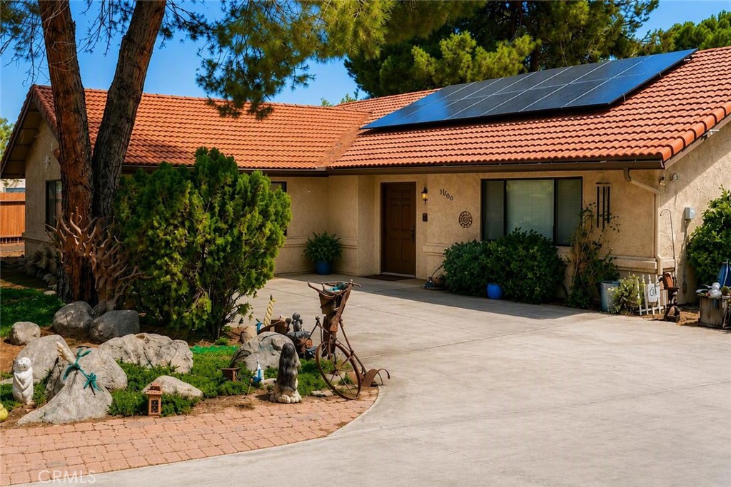 3811 Wagon Wheel Drive Property Photo 1