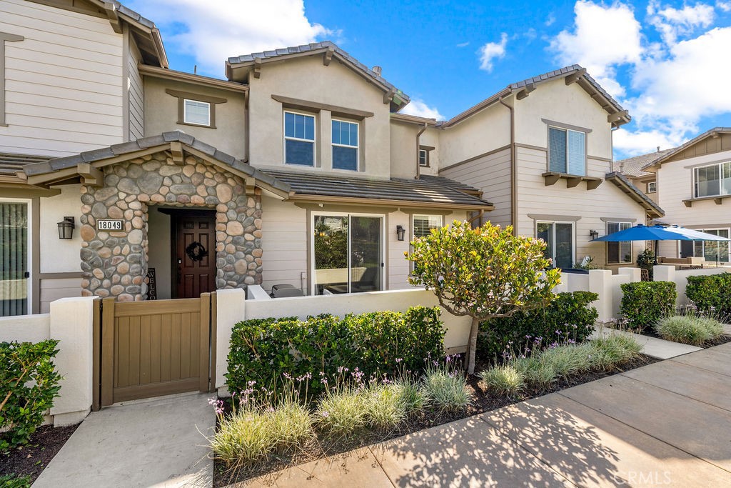 18041 Magee Property Photo 3