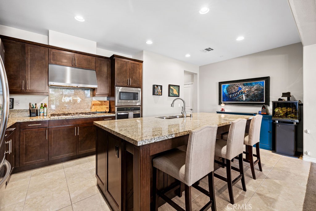 18041 Magee Property Photo 16