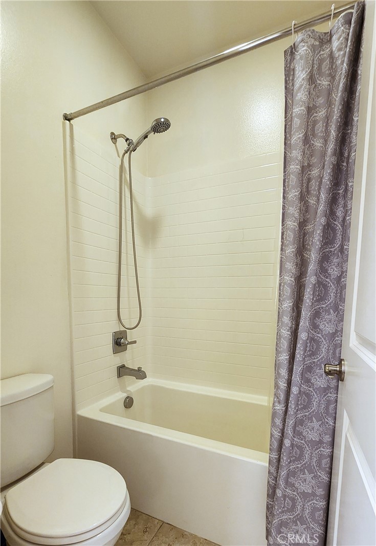 18041 Magee Property Photo 32