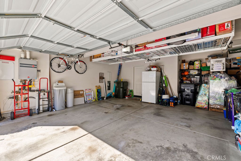 18041 Magee Property Photo 34