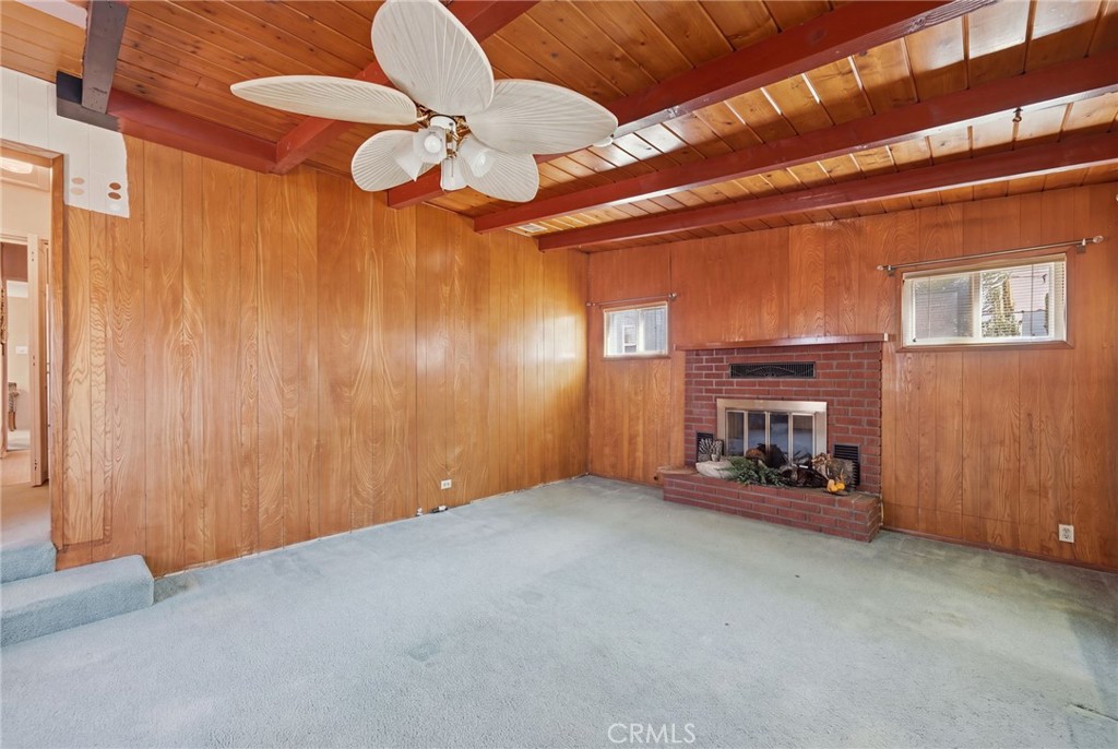 9606 Maplewood Property Photo 13