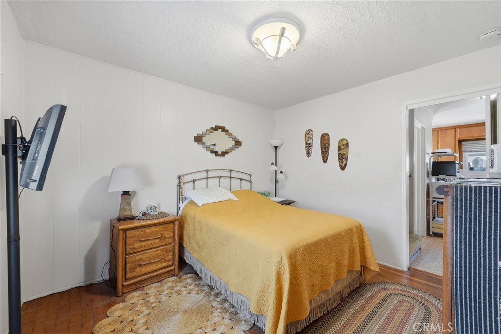 9606 Maplewood Property Photo 17