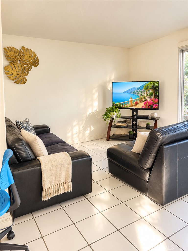 32490 Beechwood Property Photo 5