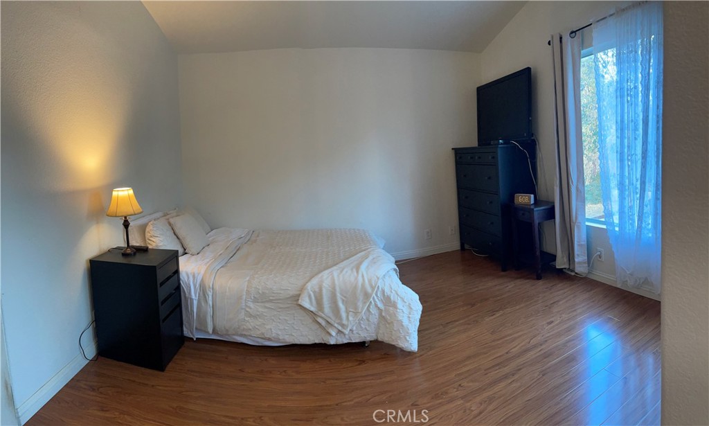 32490 Beechwood Property Photo 6