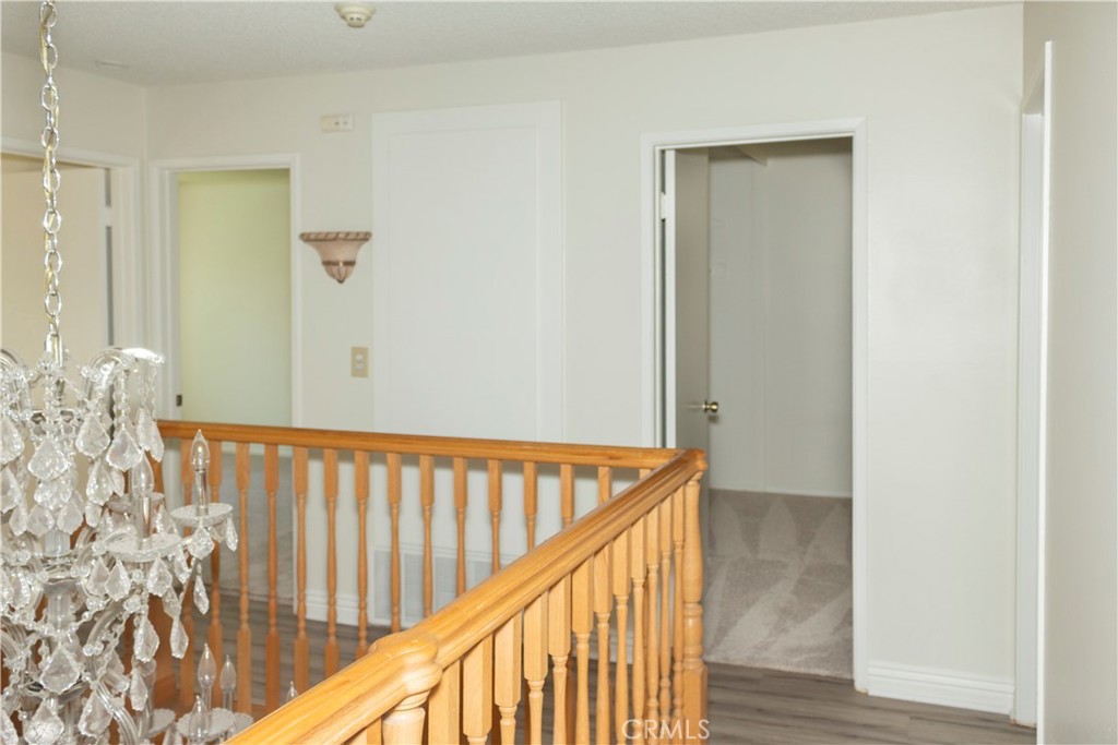 18710 Christina Property Photo 5