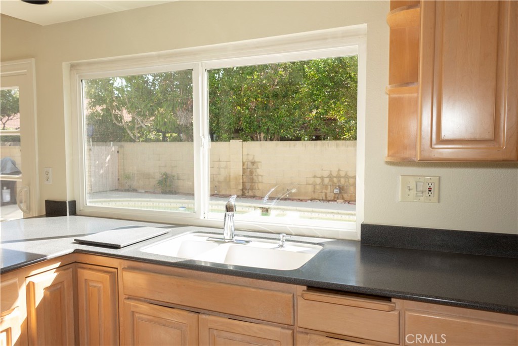 18710 Christina Property Photo 6