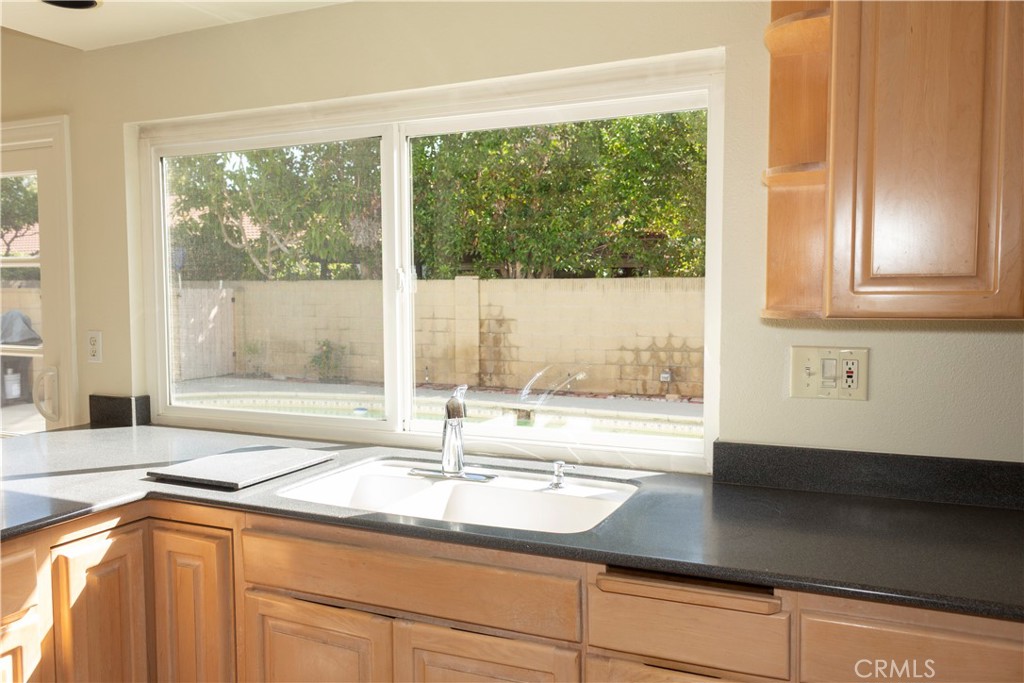 18710 Christina Property Photo 6