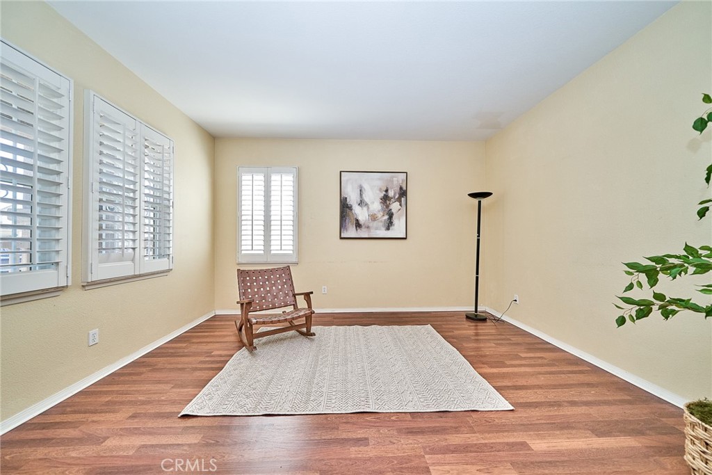1043 Hawthorne Property Photo 19