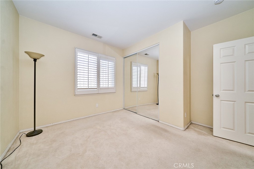 1043 Hawthorne Property Photo 20