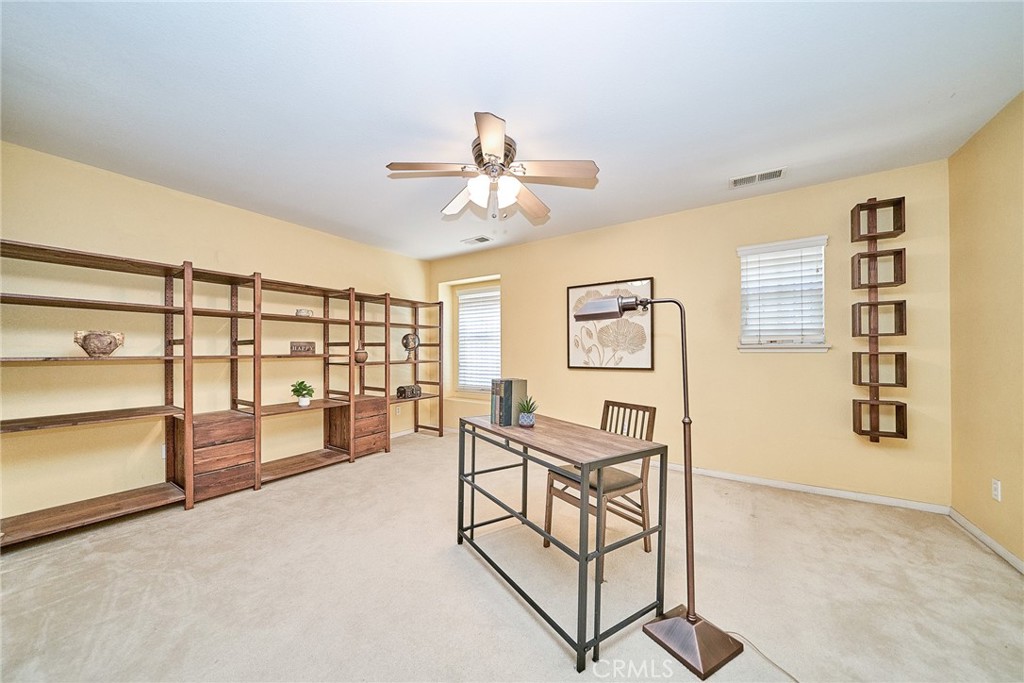 1043 Hawthorne Property Photo 26
