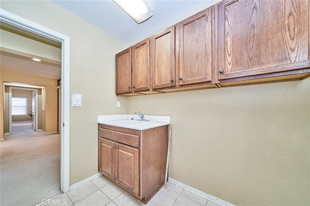 1043 Hawthorne Property Photo 42