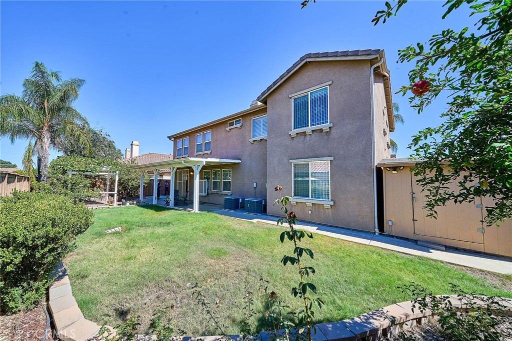 1043 Hawthorne Property Photo 44