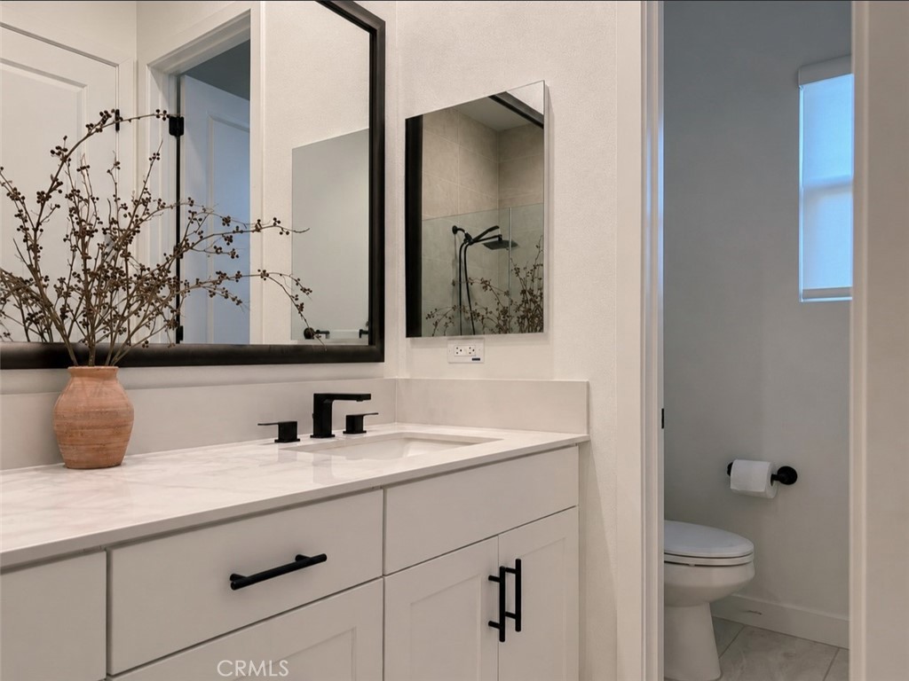2143 Marine Walk Property Photo 6