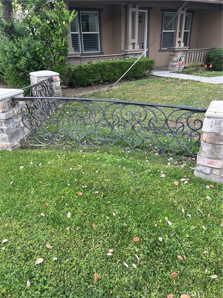 10218 Pico Vista Road Property Photo 3