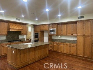 10218 Pico Vista Road Property Photo 12
