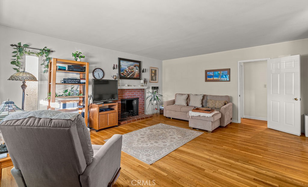 5618 Adele Property Photo 3