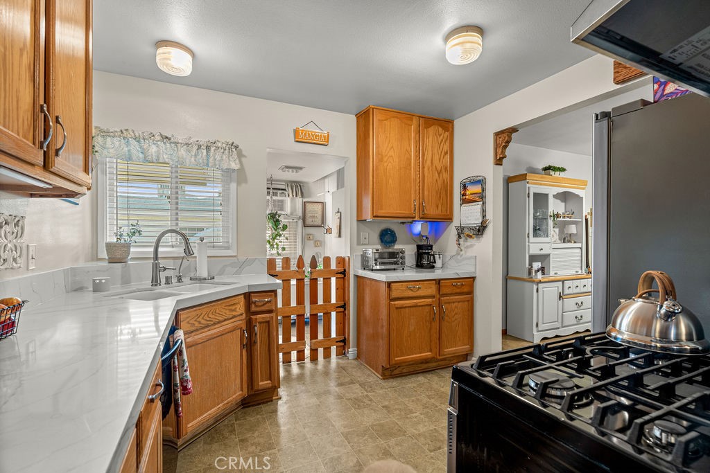 5618 Adele Property Photo 12