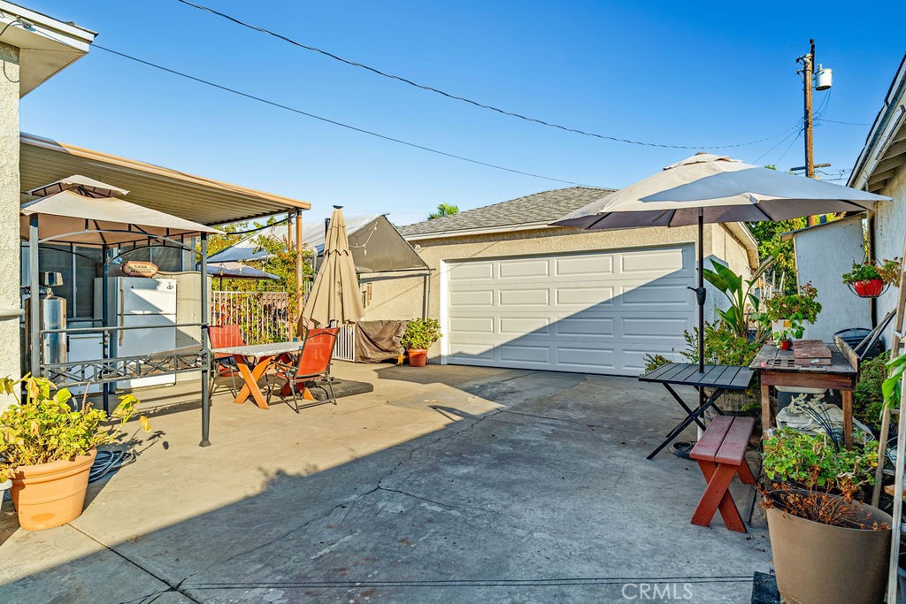 5618 Adele Property Photo 33