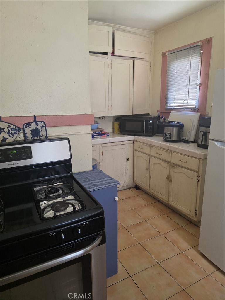 1730 Temple Property Photo 4