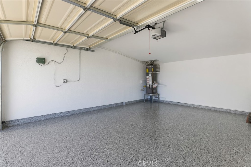 2037 W Arbor Property Photo 18