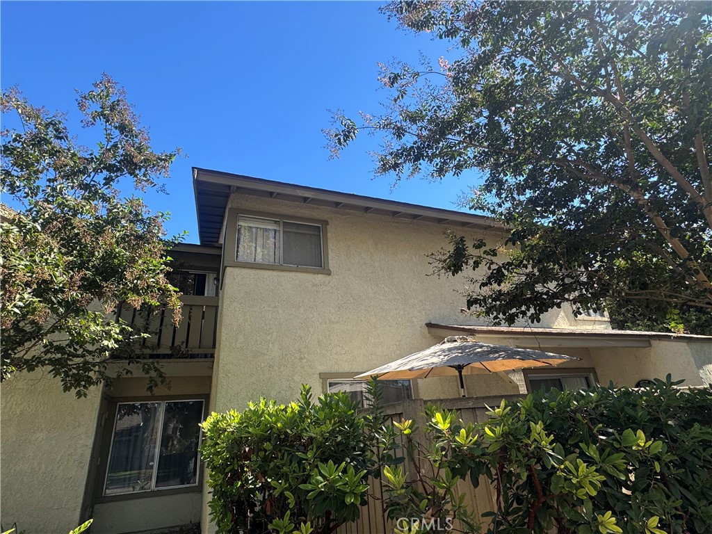 17 Smokestone Property Photo 4