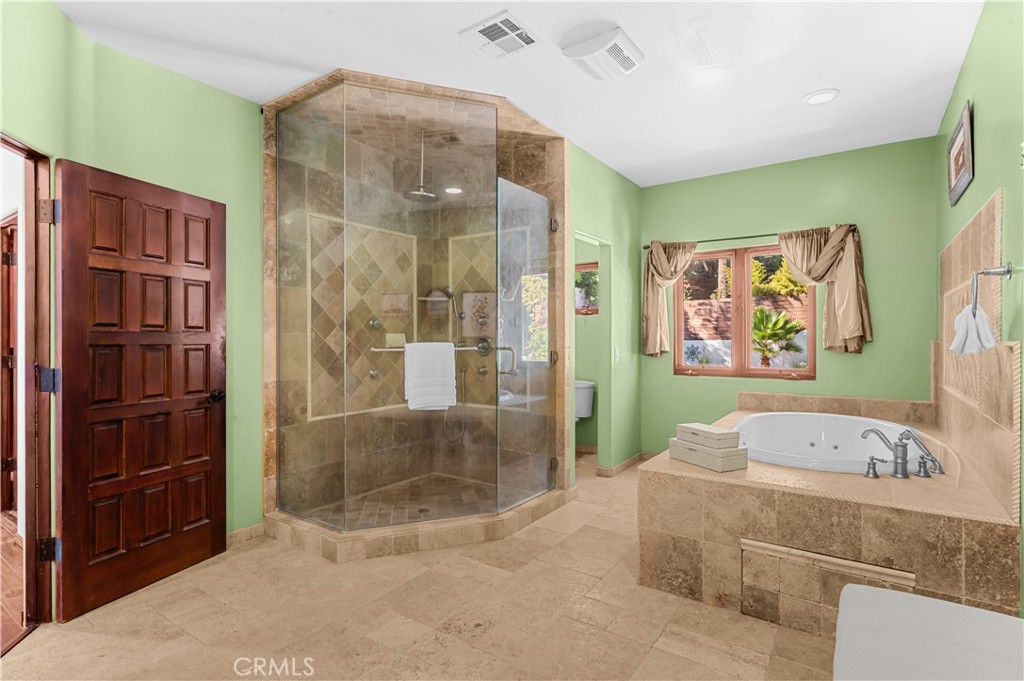 2037 Hill Drive Property Photo 45
